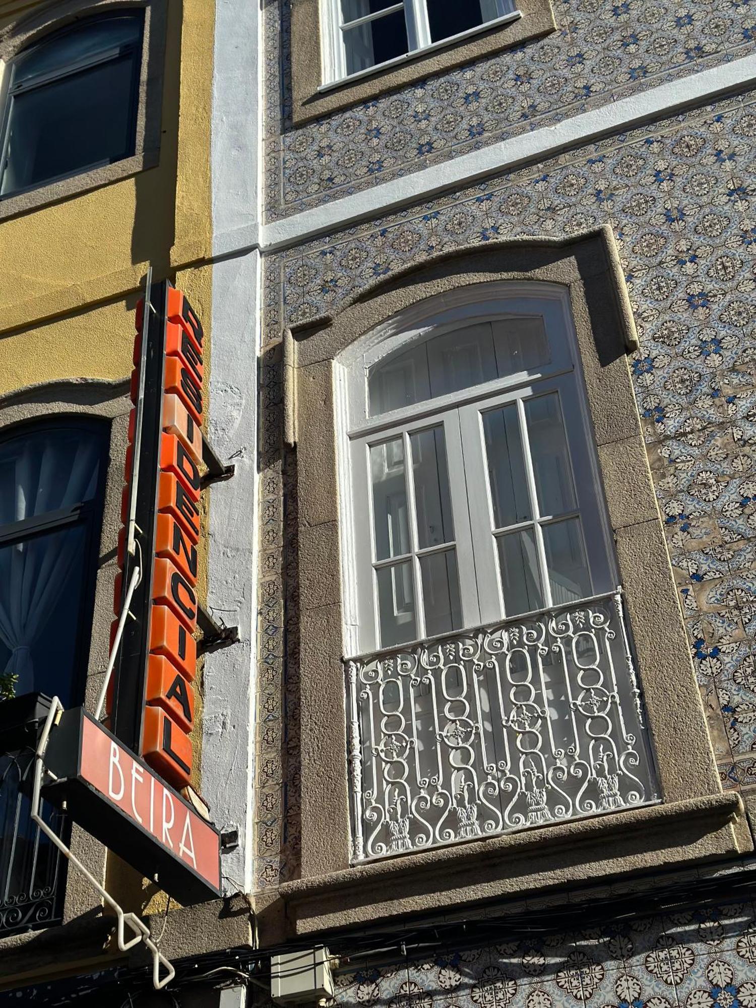 A Beira Hostel Авиеро Екстериор снимка