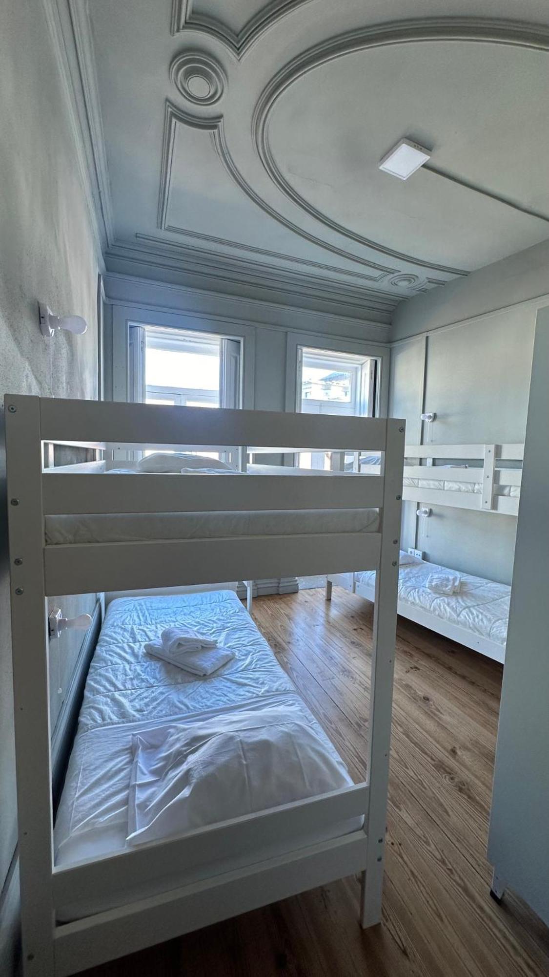 A Beira Hostel Авиеро Екстериор снимка